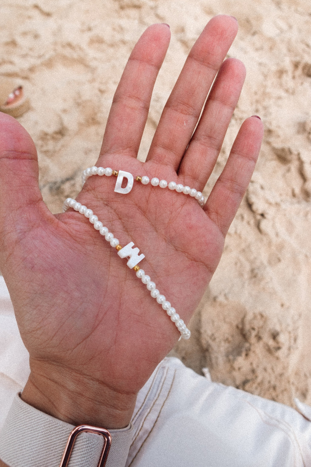 Custom | collar de perlas con inicial o nombre